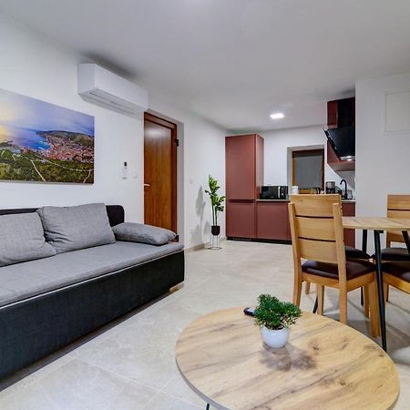 Rote Zora Διαμέρισμα Senj  Εξωτερικό φωτογραφία